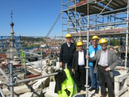 195_Torre_Sur_Catedral_Santiago_20150503