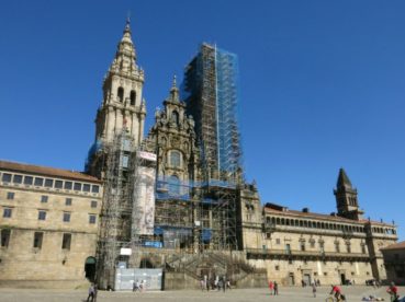 207_Torre_Sur_Catedral_Santiago_20150503